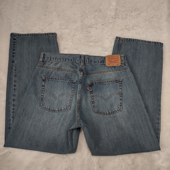 Levi's jeans Size 33x28 - Picture 11 of 16